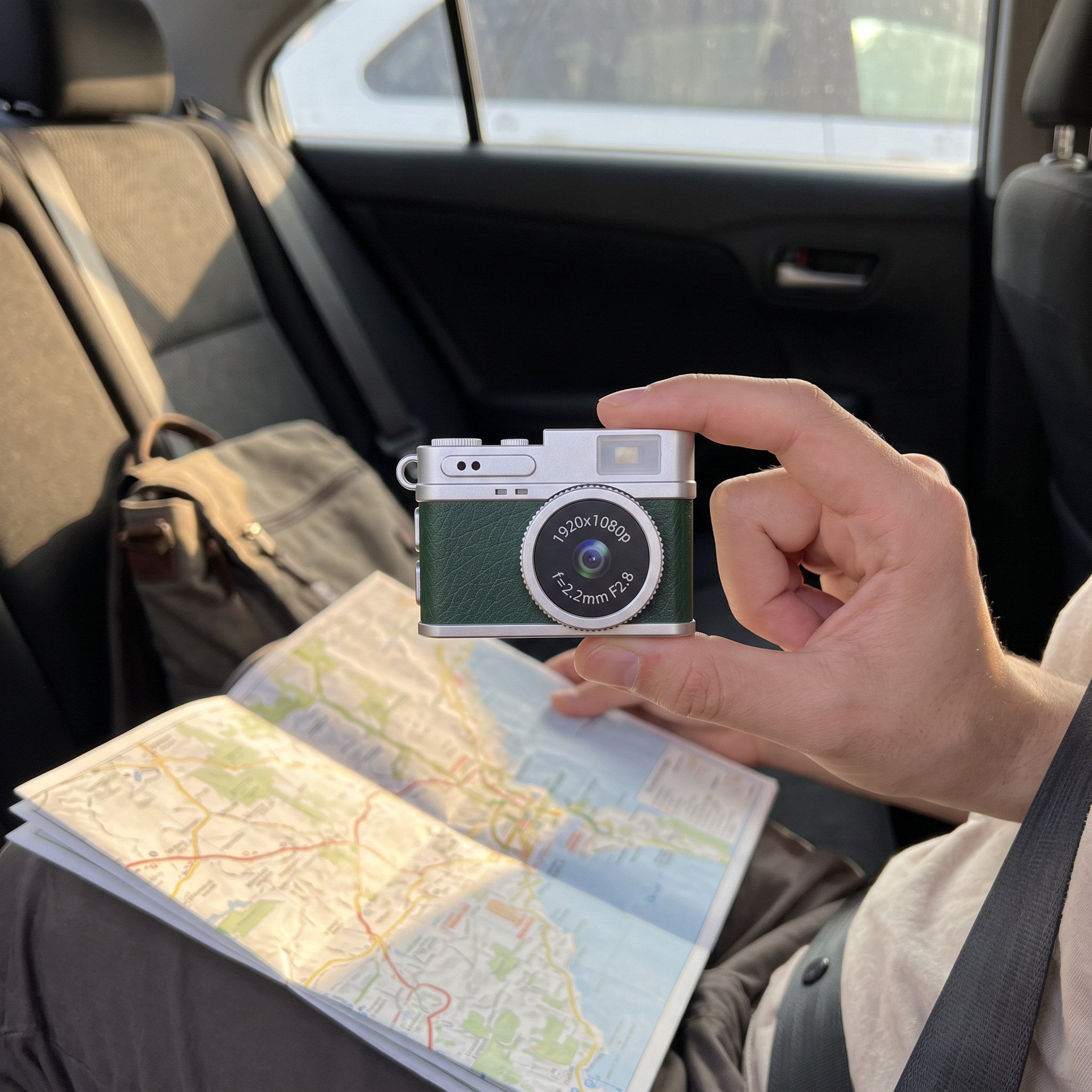 Little Snap mini camera in an owner photo, scene 9