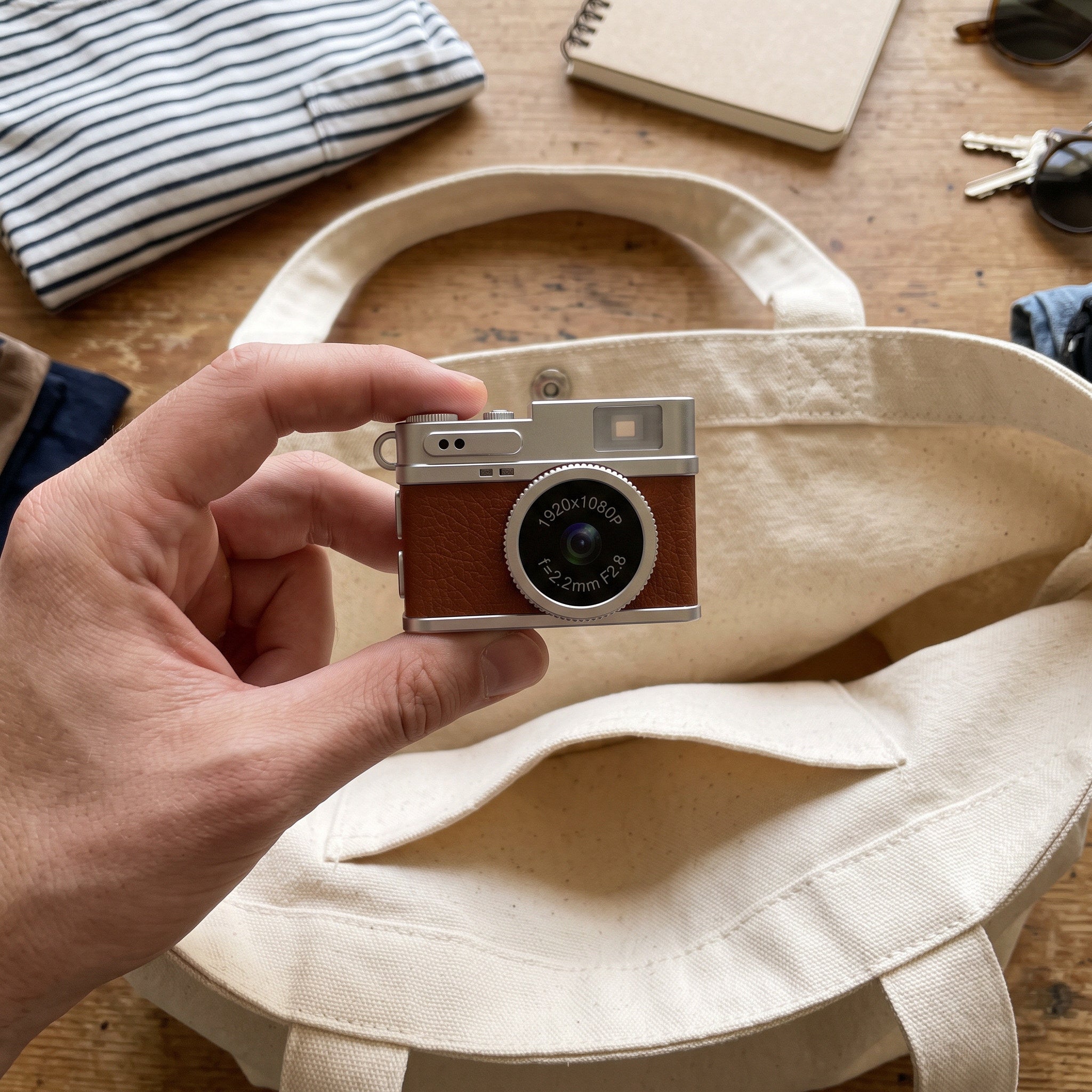 Little Snap mini camera in an owner photo, scene 13